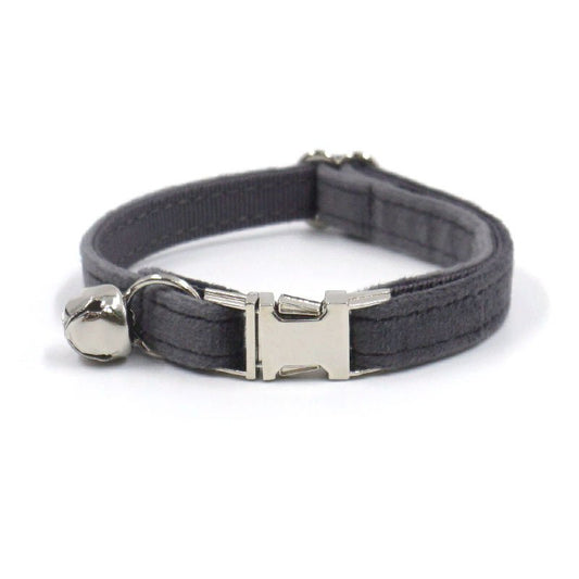 Velvy | Adjustable Cat Collar -