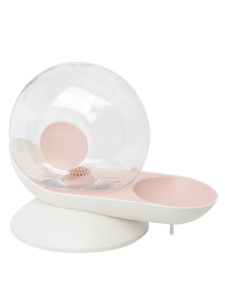 Roundy Cat water dispenser