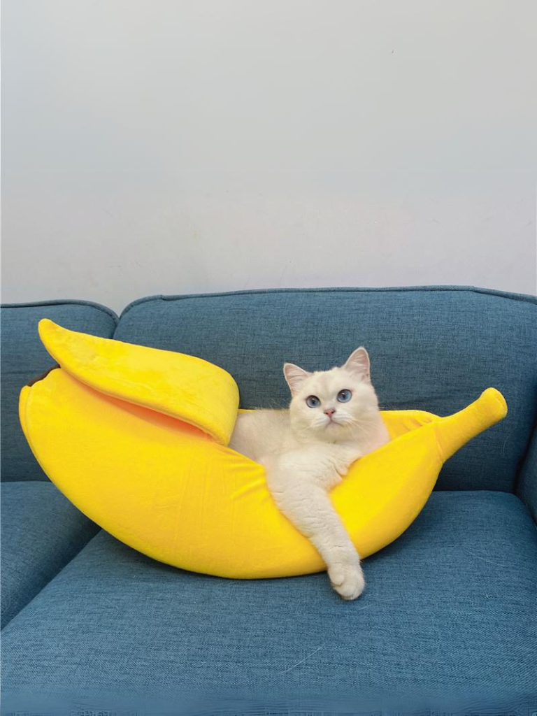 Banana Cat Bed – Cozy