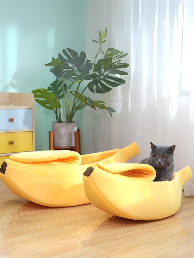 Banana Cat Bed – Cozy