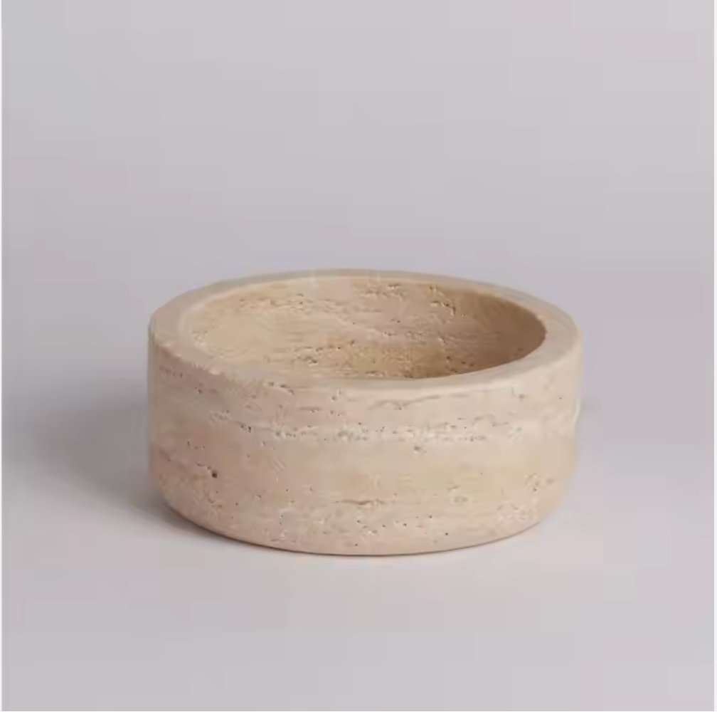 Trave – Elevated Stoneware Dining for Pets