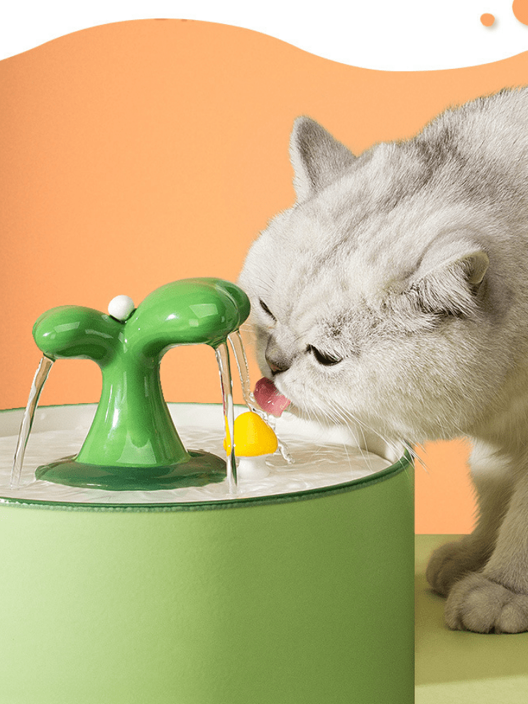 Purrickly | Forest Water Dispenser - 