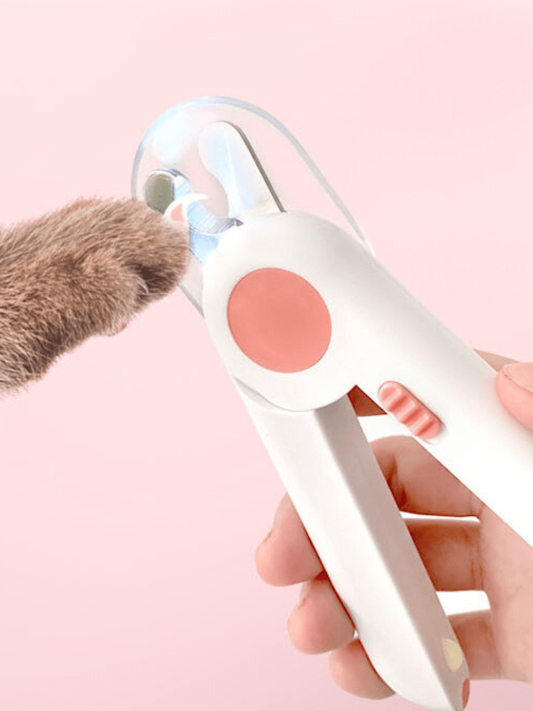 TwinkleTrim | Glowing pet nail clipper - 
